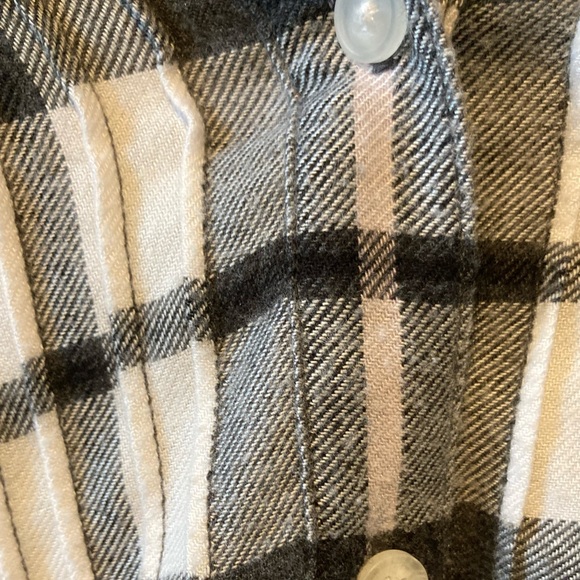 Ahh-mazingly soft American Eagle Flannel XS - Picture 4 of 5
